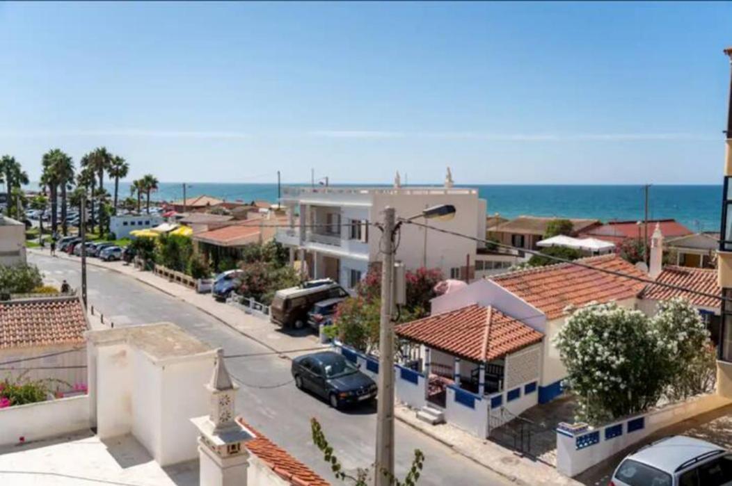 Blife Faro Beach Hostel & Rooms Exteriör bild