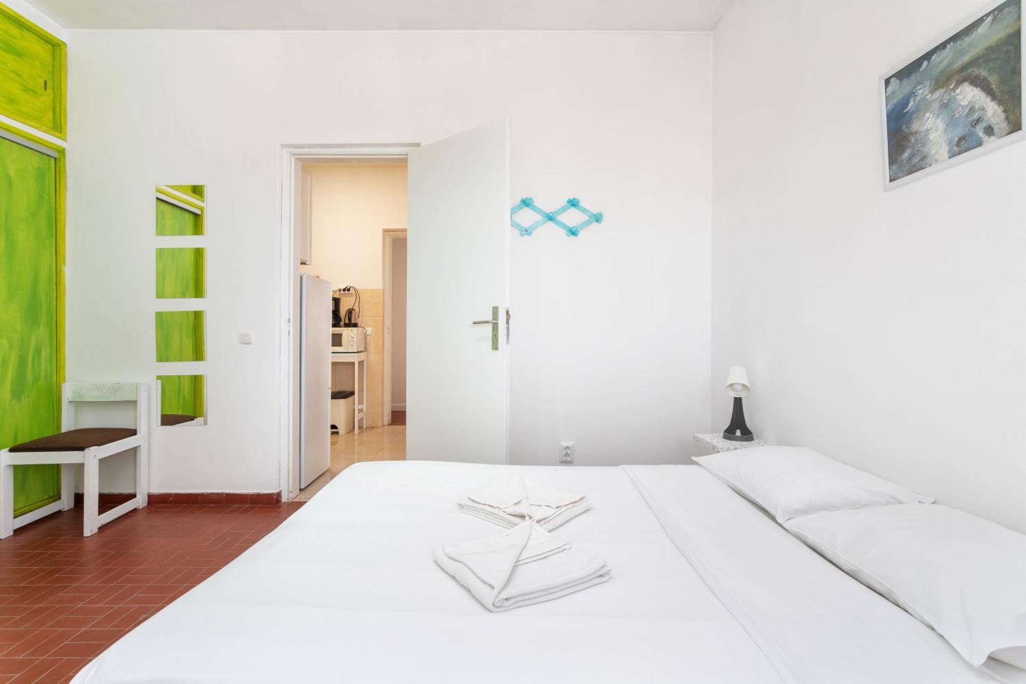 Blife Faro Beach Hostel & Rooms Exteriör bild