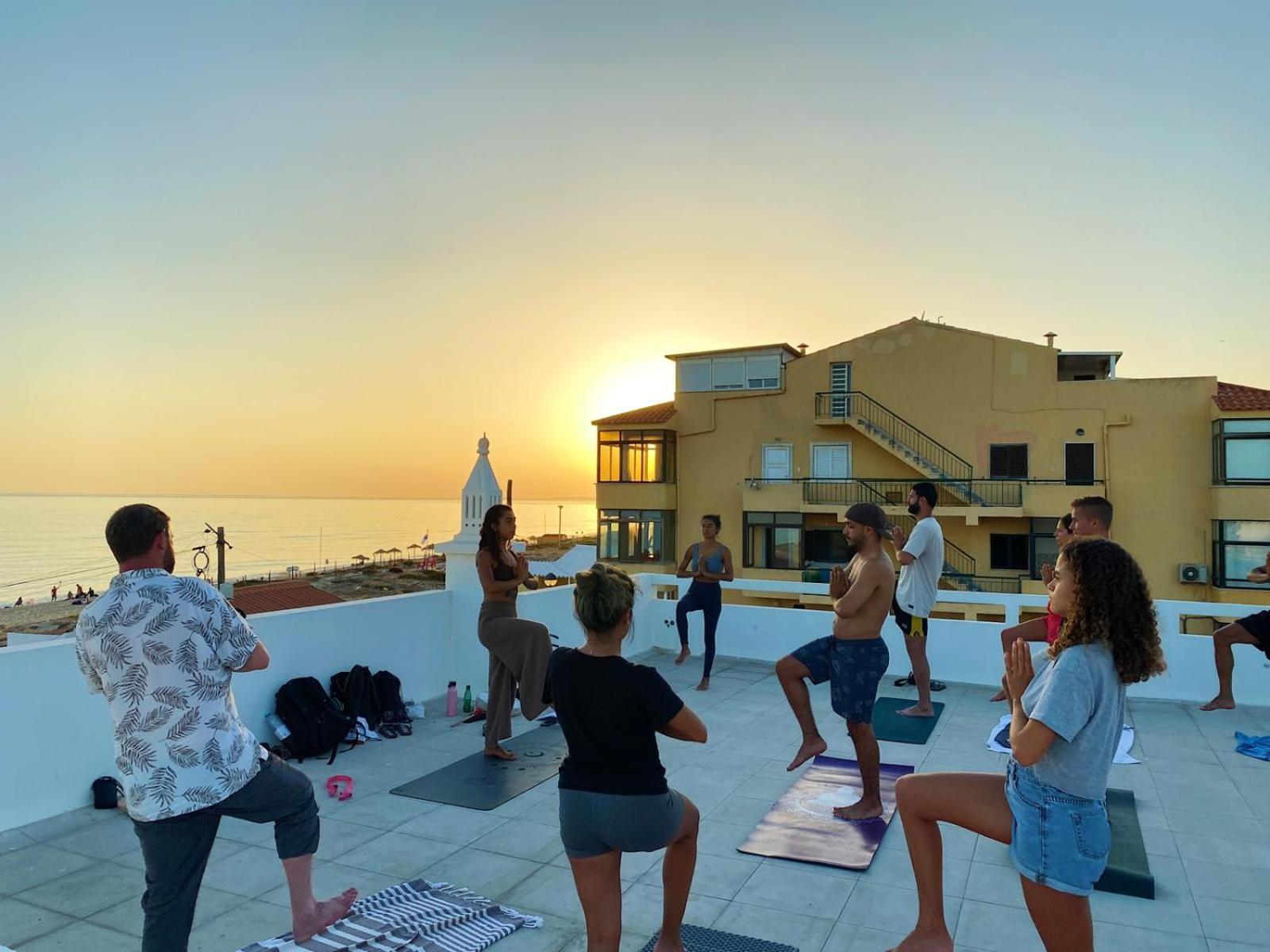 Blife Faro Beach Hostel & Rooms Exteriör bild