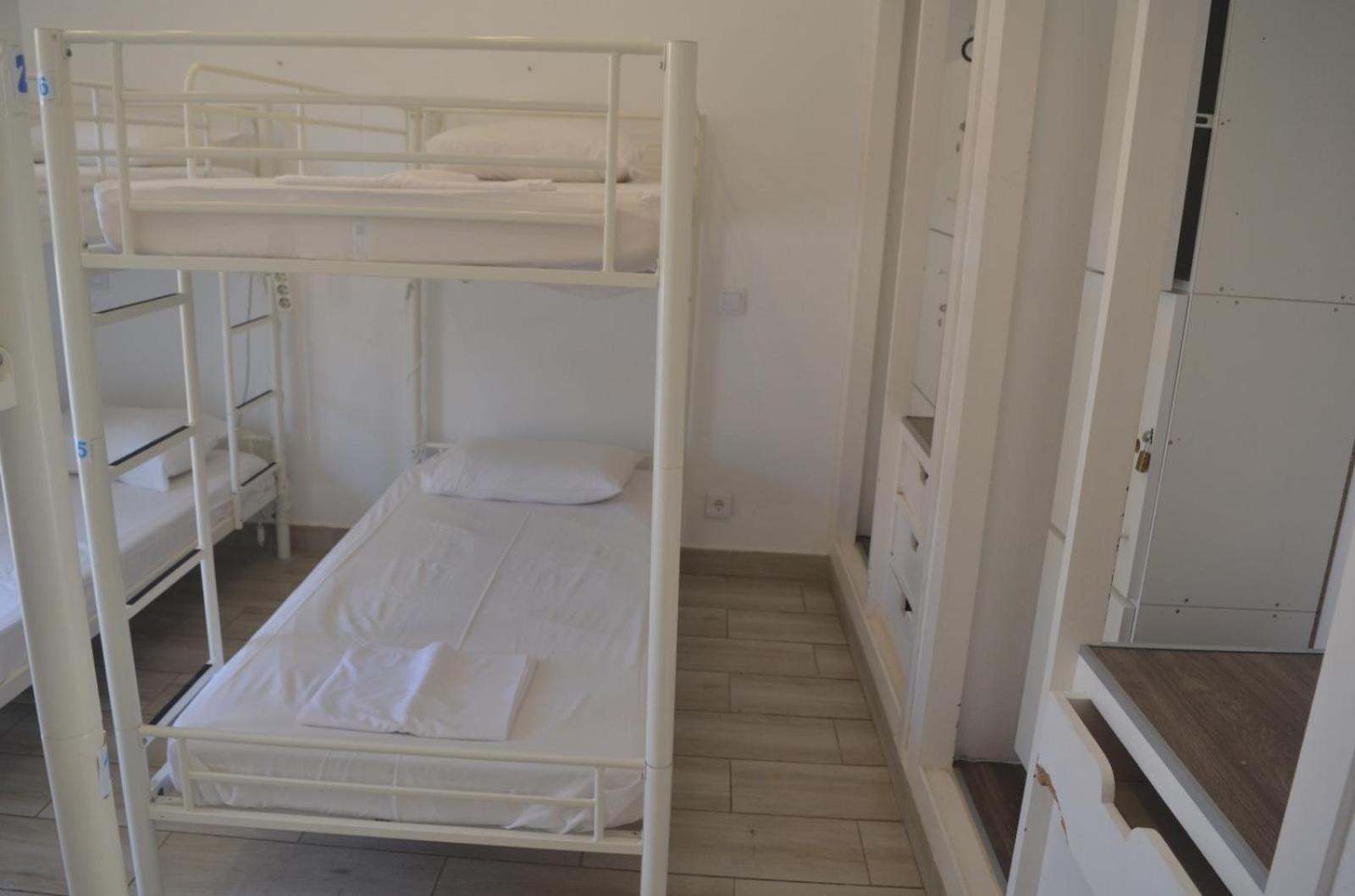 Blife Faro Beach Hostel & Rooms Exteriör bild